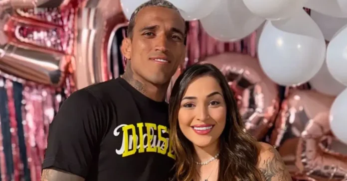 Talita Roberta Pereira overview of public background