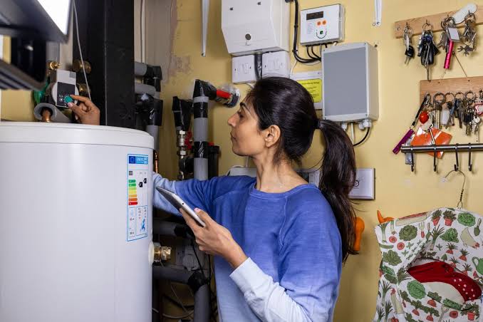 5 Checks Before Booking a Boiler Service in the UK